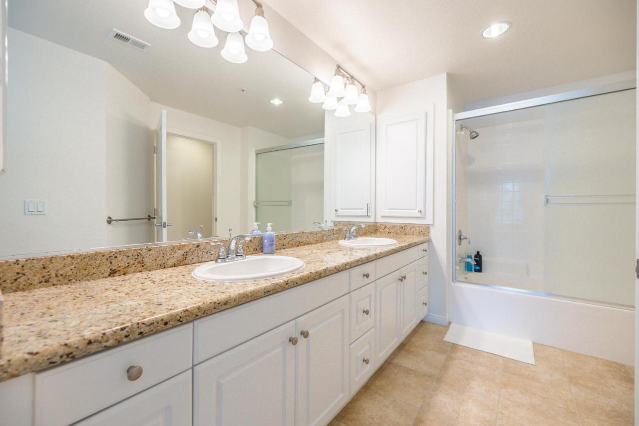 Luxury Irvine Spectrum 2 Bedrooms 2 Bathrooms Kitchen Pool Apartment מראה חיצוני תמונה